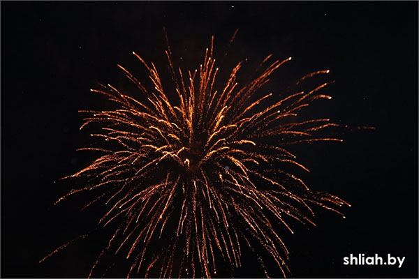 Фейерверк в честь тружеников села!